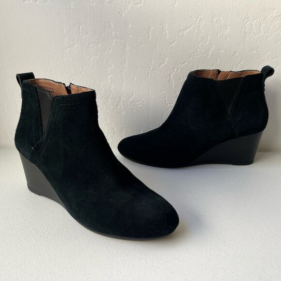 Vionic Paloma Suede Wedge Ankle Boots Zip-Up Comfort Weather Resistant Size 8.5 - Picture 1 of 14